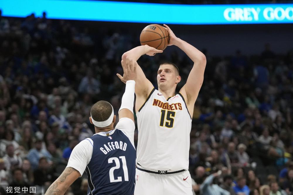 位脚步和强 位脚步和强