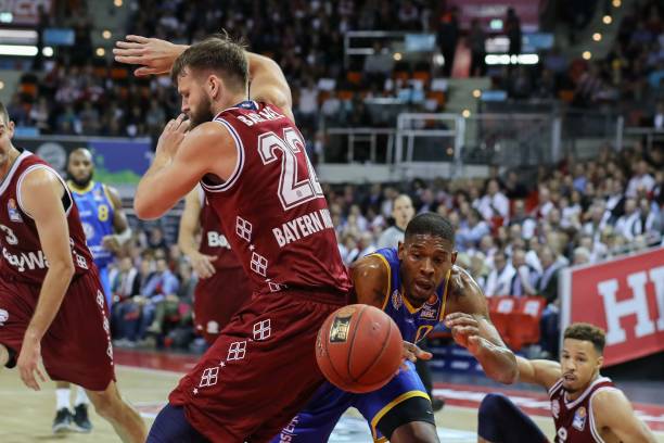 一支成熟的 一支成熟的