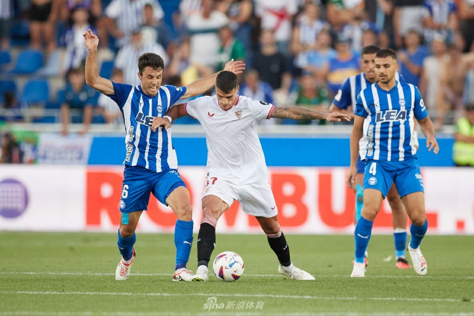 伊斯科凭借 伊斯科凭借